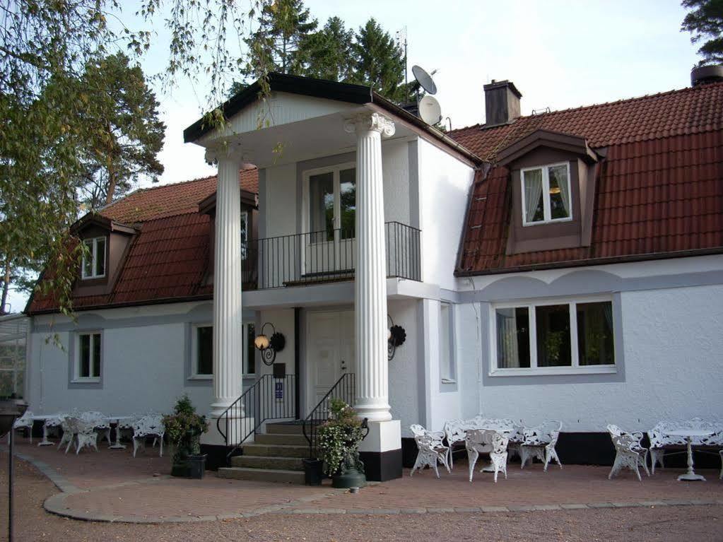 Mölnlycke Hallsnas Hotell & Restaurang المظهر الخارجي الصورة